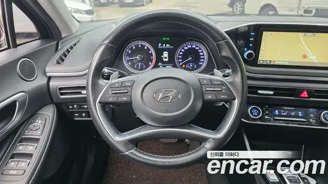 Hyundai Sonata 2021 — Фото 14/20