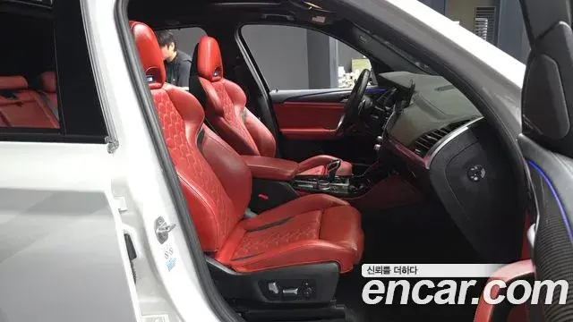 BMW X3M 2020 — ფოტო 8/31