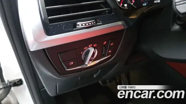 BMW X3M 2020 — ფოტო 30/31
