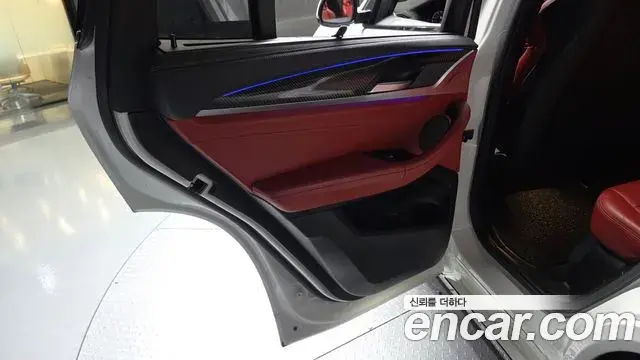 BMW X3M 2020 — ფოტო 11/31