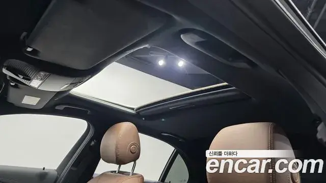 Mercedes-Benz E-Class 2023 — ფოტო 11/33