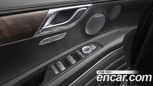 Genesis GV80 2024 — ფოტო 27/36