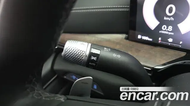 Genesis GV80 2024 — ფოტო 11/36