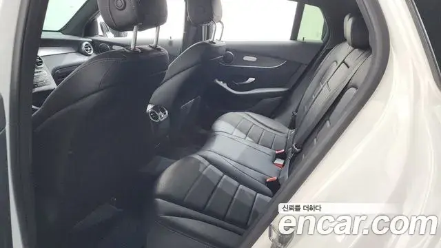 Mercedes-Benz GLC-Class 2019 — Фото 11/20