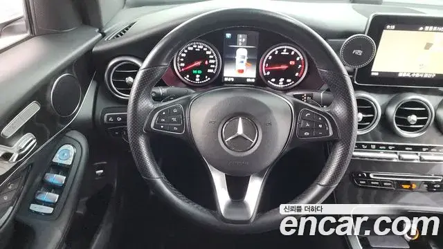 Mercedes-Benz GLC-Class 2019 — Фото 13/20