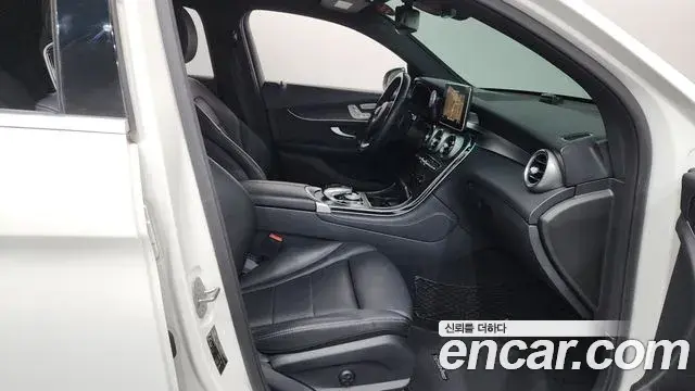 Mercedes-Benz GLC-Class 2019 — ფოტო 26/31