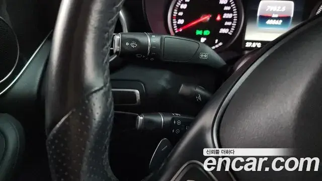 Mercedes-Benz GLC-Class 2019 — ფოტო 10/31