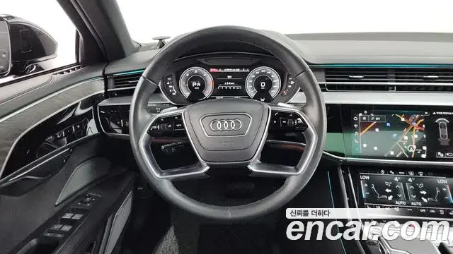 Audi A8 2023 — Фото 13/20