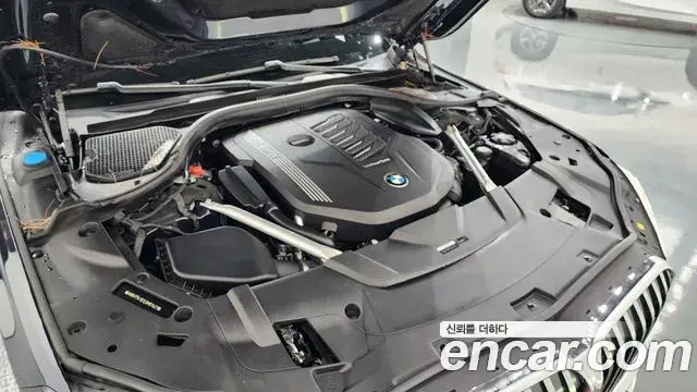 BMW 7 Series 2019 — Photo 31/42