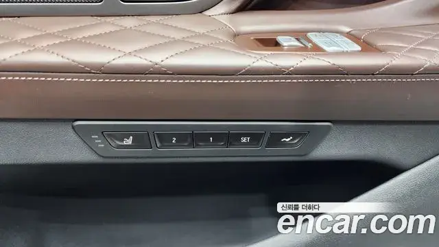 BMW 7 Series 2019 — Photo 7/42