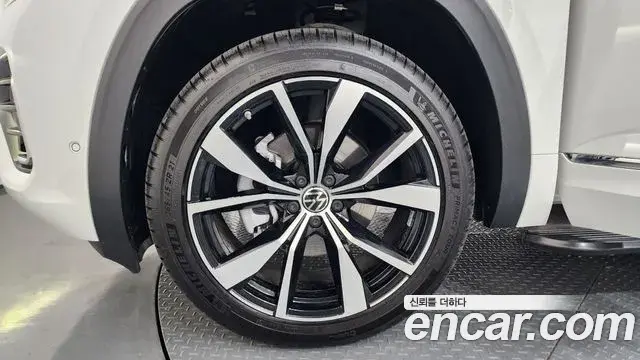 Volkswagen Atlas 2025 — ფოტო 22/39