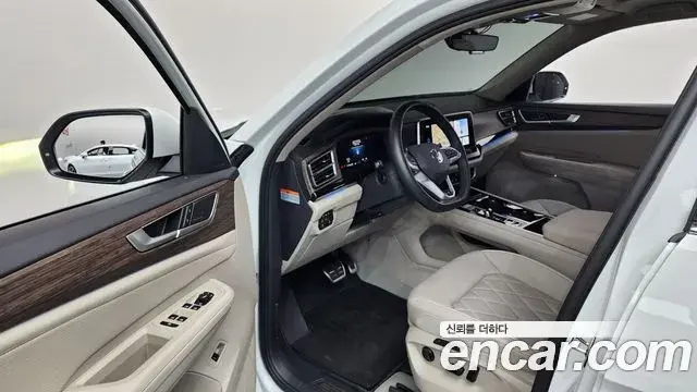 Volkswagen Atlas 2025 — ფოტო 19/39