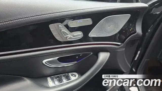 Mercedes-Benz AMG GT 2021 — Photo 7/33