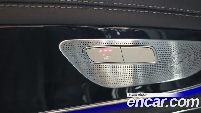 Mercedes-Benz AMG GT 2021 — Photo 8/33