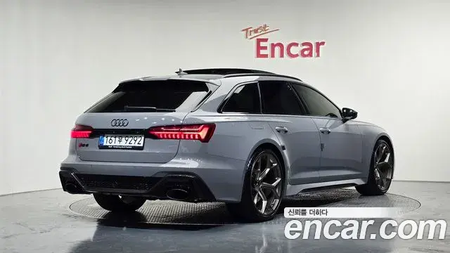 Audi RS6 2025 — Photo 21/33