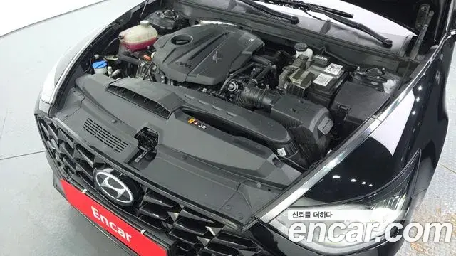 Hyundai Sonata 2022 — Фото 6/20