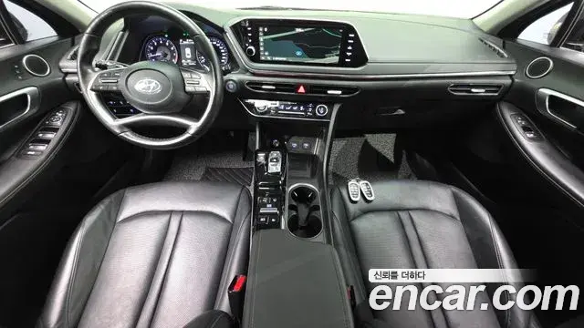 Hyundai Sonata 2022 — Фото 7/20
