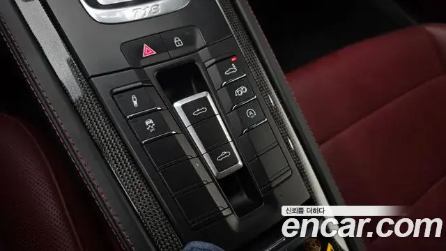 Porsche 718 Boxster 2019 — ფოტო 14/30