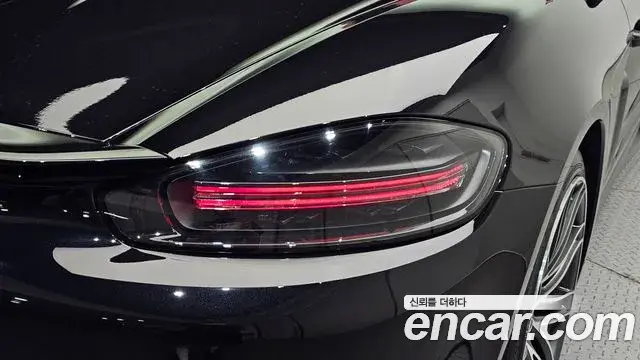 Porsche 718 Boxster 2019 — ფოტო 15/30