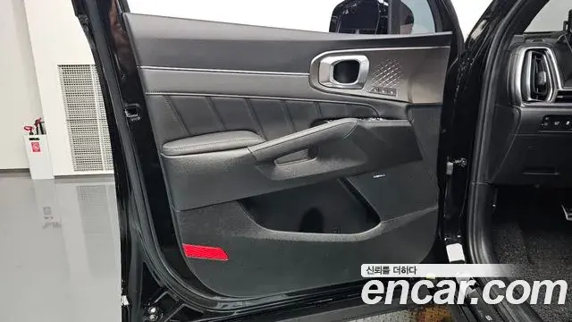 Kia Sorento 2025 — ფოტო 33/34