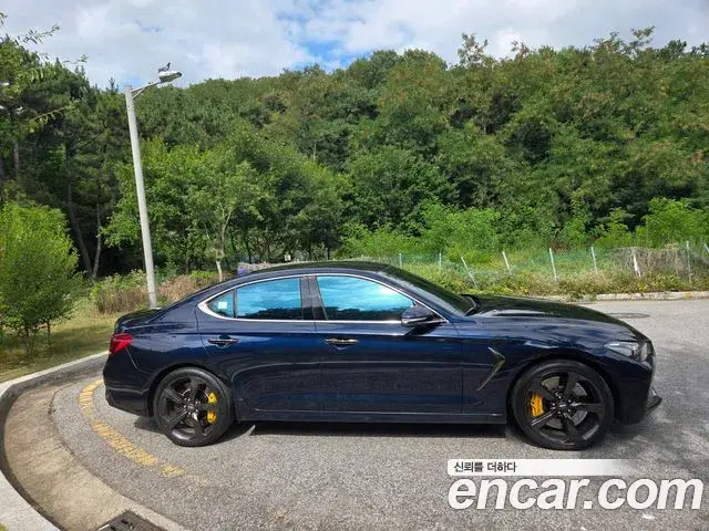 Genesis G70 2020 — ფოტო 10/20