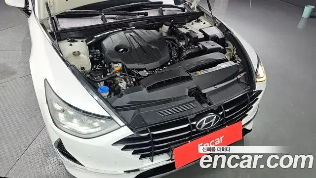 Hyundai Sonata 2019 — Фото 6/20
