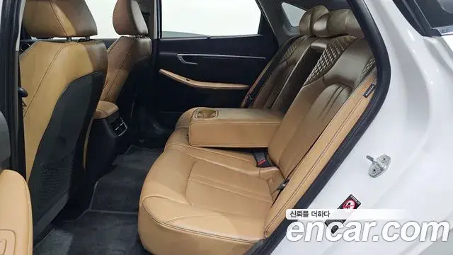 Hyundai Sonata 2019 — Фото 11/20