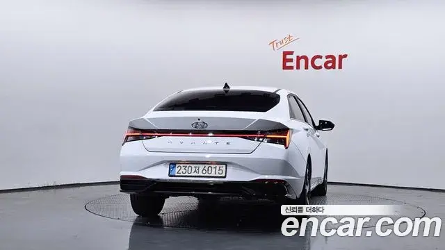 Hyundai Avante 2022 — Фото 4/20