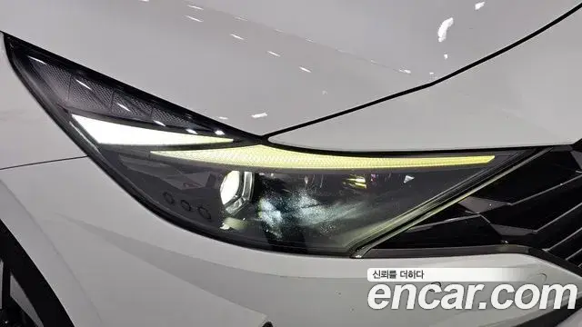 Hyundai The New Avante Hybrid 2022 — Şəkil 18/33