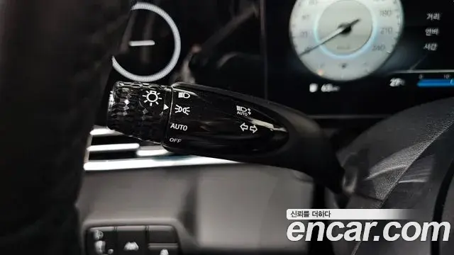 Hyundai The New Avante Hybrid 2022 — Şəkil 20/33