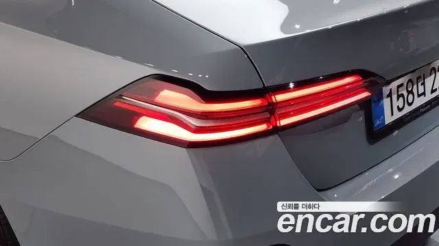 BMW 5 Series 2025 — ფოტო 5/35