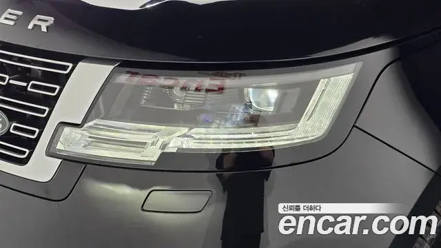 Land Rover Range Rover 2025 — Photo 27/41
