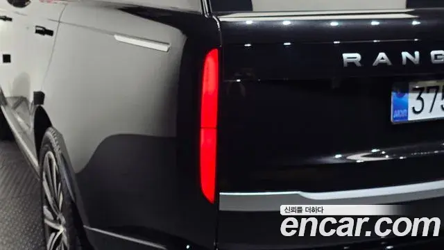 Land Rover Range Rover 2025 — Photo 19/41