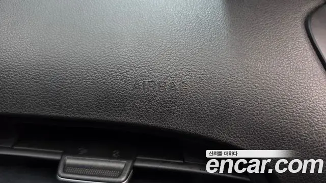Hyundai Staria 2023 — Şəkil 25/30