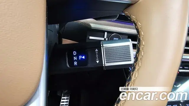 Hyundai Santa Fe 2024 — Photo 33/33