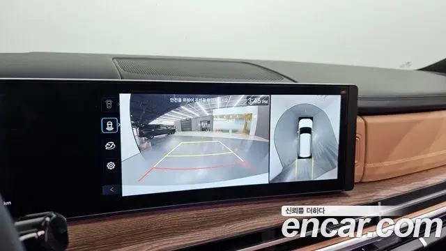 Hyundai Santa Fe 2024 — Photo 12/33