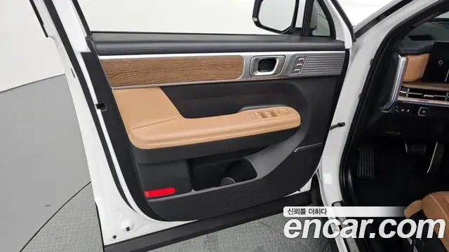 Hyundai Santa Fe 2024 — Photo 21/33