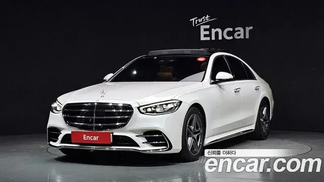 Mercedes-Benz S-Class 2022 — ფოტო 17/32
