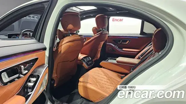 Mercedes-Benz S-Class 2022 — ფოტო 7/32