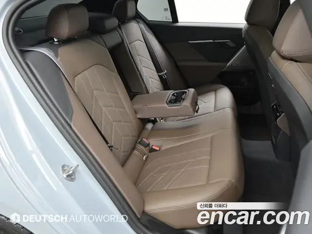 BMW 5 Series 2026 — ფოტო 4/20