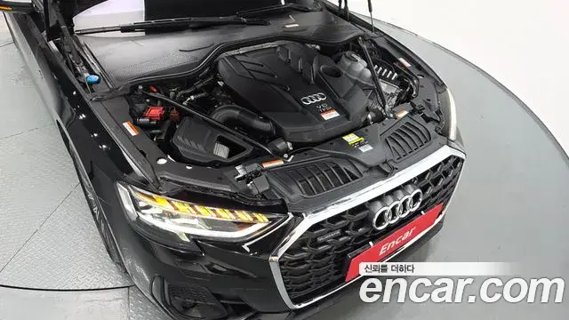 Audi A8 2023 — ფოტო 30/43