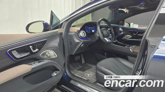 Mercedes-Benz EQS 2023 — Şəkil 31/36