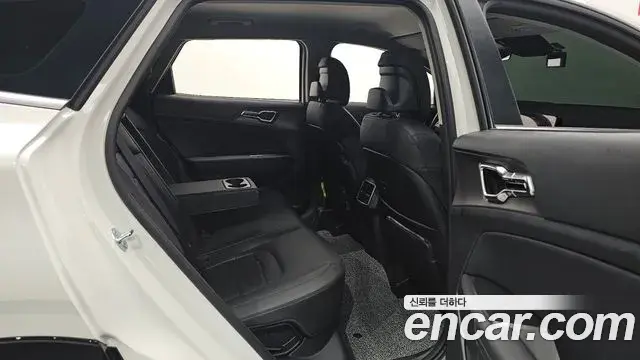 Kia Sportage 2026 — Şəkil 23/34