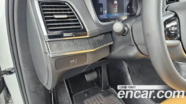 Volvo XC90 2024 — Photo 24/34