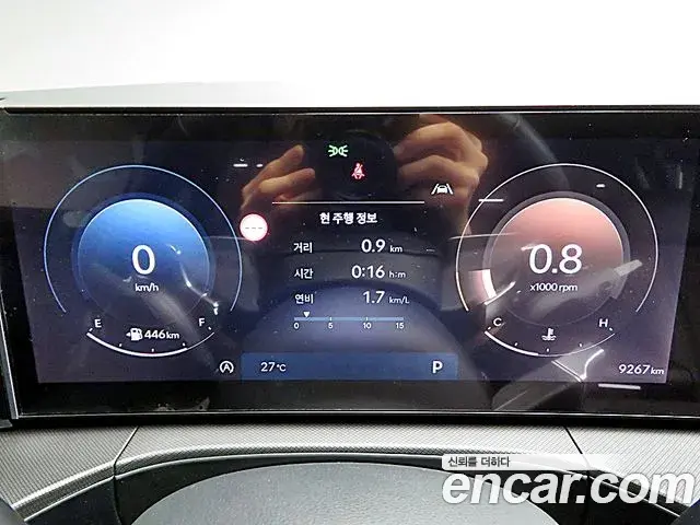 Hyundai Santa Fe 2025 — Фото 9/20