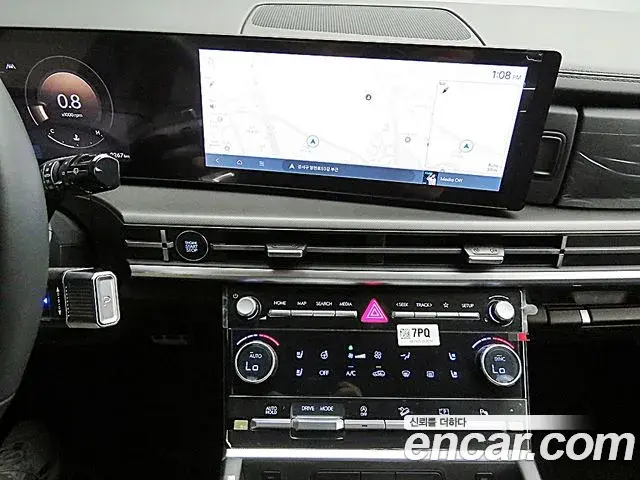 Hyundai Santa Fe 2025 — Фото 11/20