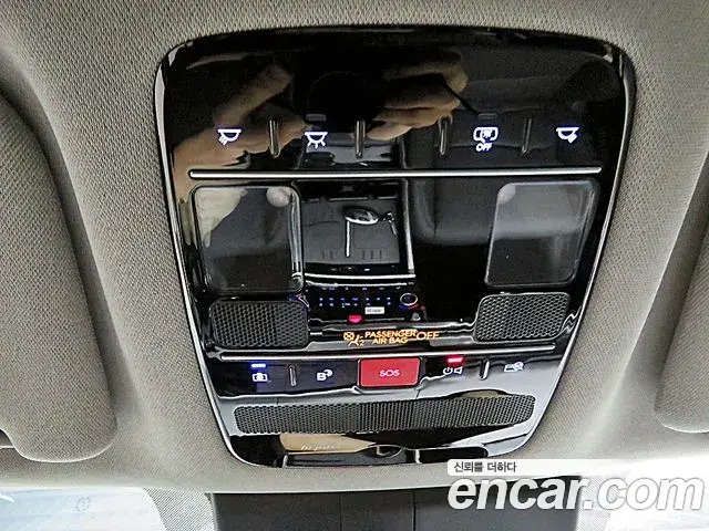 Hyundai Santa Fe 2025 — Фото 14/20