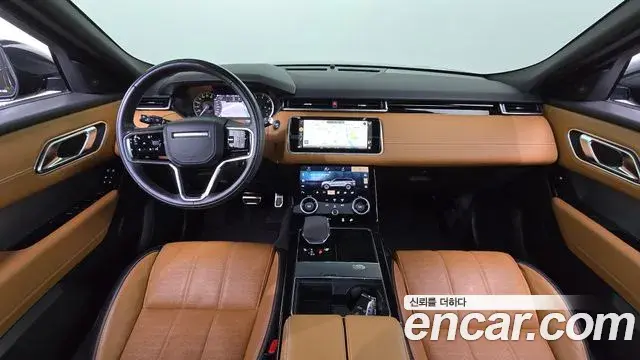 Land Rover Range Rover Velar 2023 — ფოტო 10/38