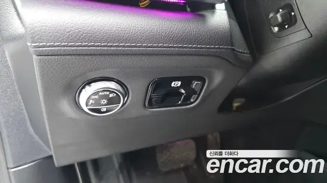 Mercedes-Benz EQE 2023 — Şəkil 9/33