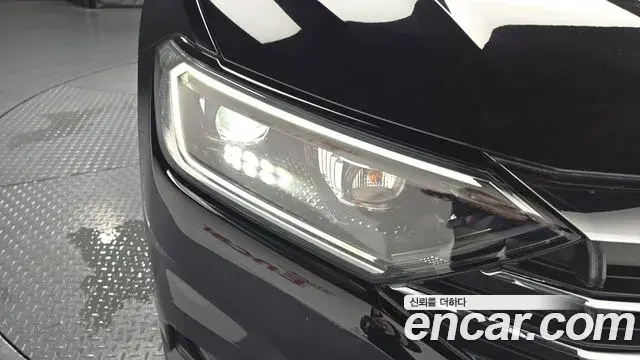 Volkswagen Jetta 2021 — Şəkil 20/30